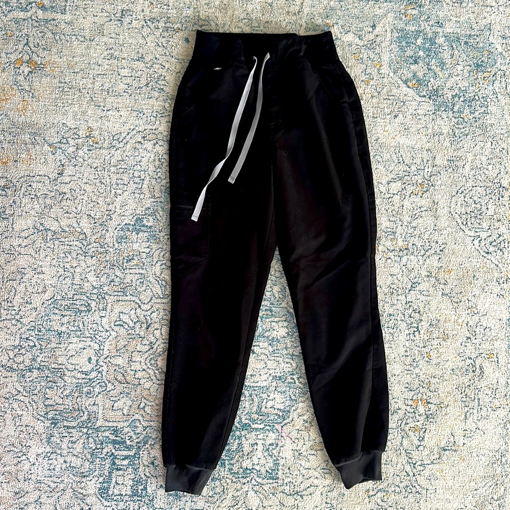 Figs technical collection joggers black size xs and medium